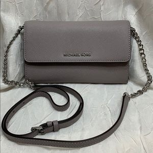 Michael Kors Jet Set Large Phone Crossbody/Clutch